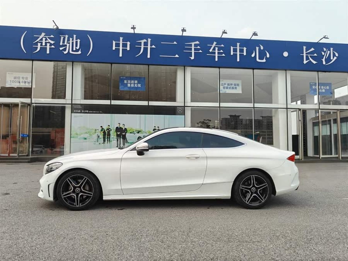 奔馳 奔馳C級(jí)  2019款 C 260 轎跑車(chē)圖片