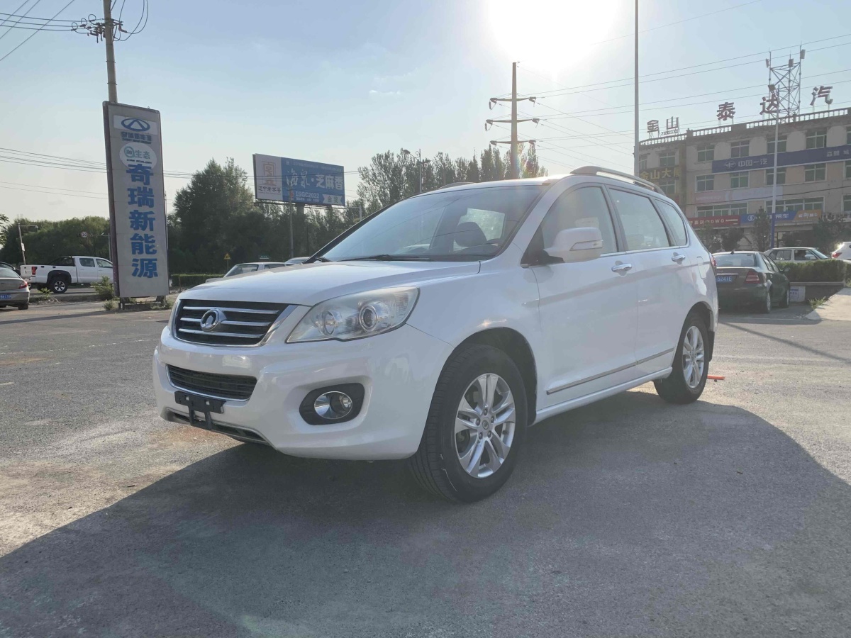 哈弗 H6  2013款 1.5T 手動四驅(qū)尊貴型圖片