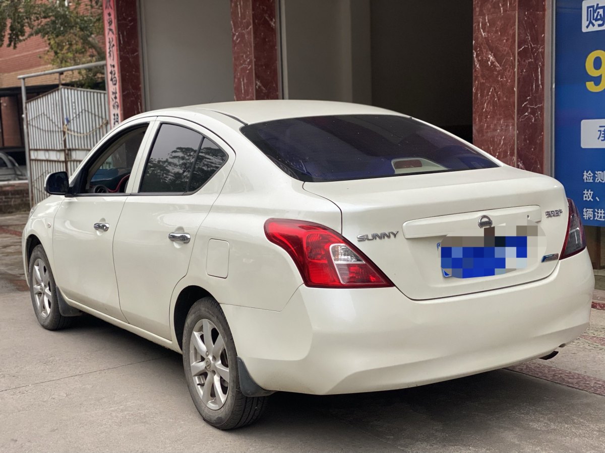 日產(chǎn) 陽光  2011款 1.5XE CVT舒適版圖片