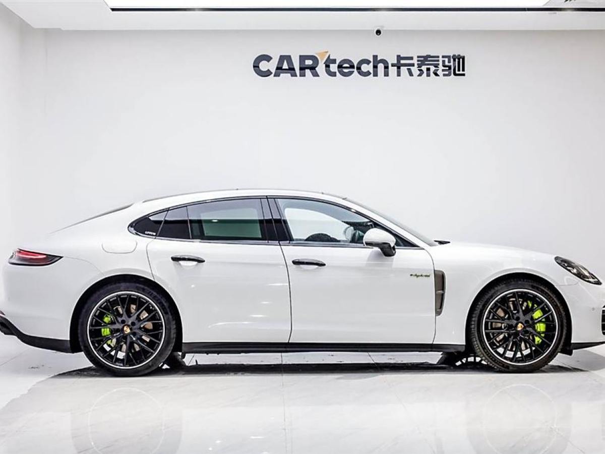 2023年2月保時捷 Panamera新能源  2023款 Panamera 4 E-Hybrid 鉑金版 2.9T