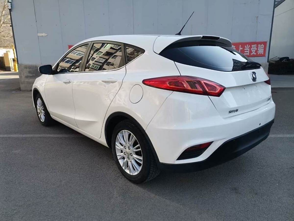 長(zhǎng)安 逸動(dòng)XT  2013款 1.6L 自動(dòng)俊酷型 國(guó)IV圖片