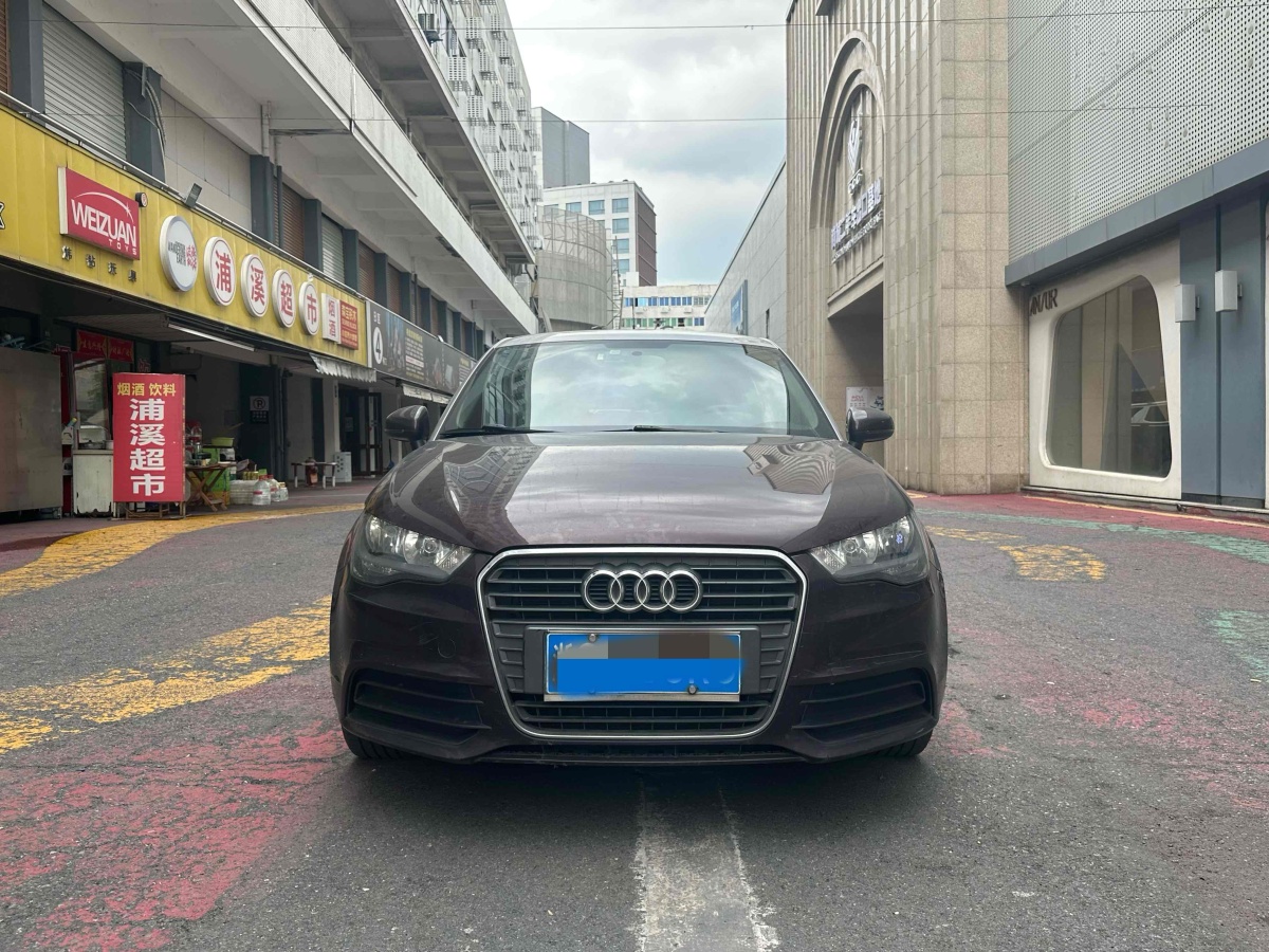 奧迪 奧迪A1  2014款 30 TFSI Sportback時尚型圖片