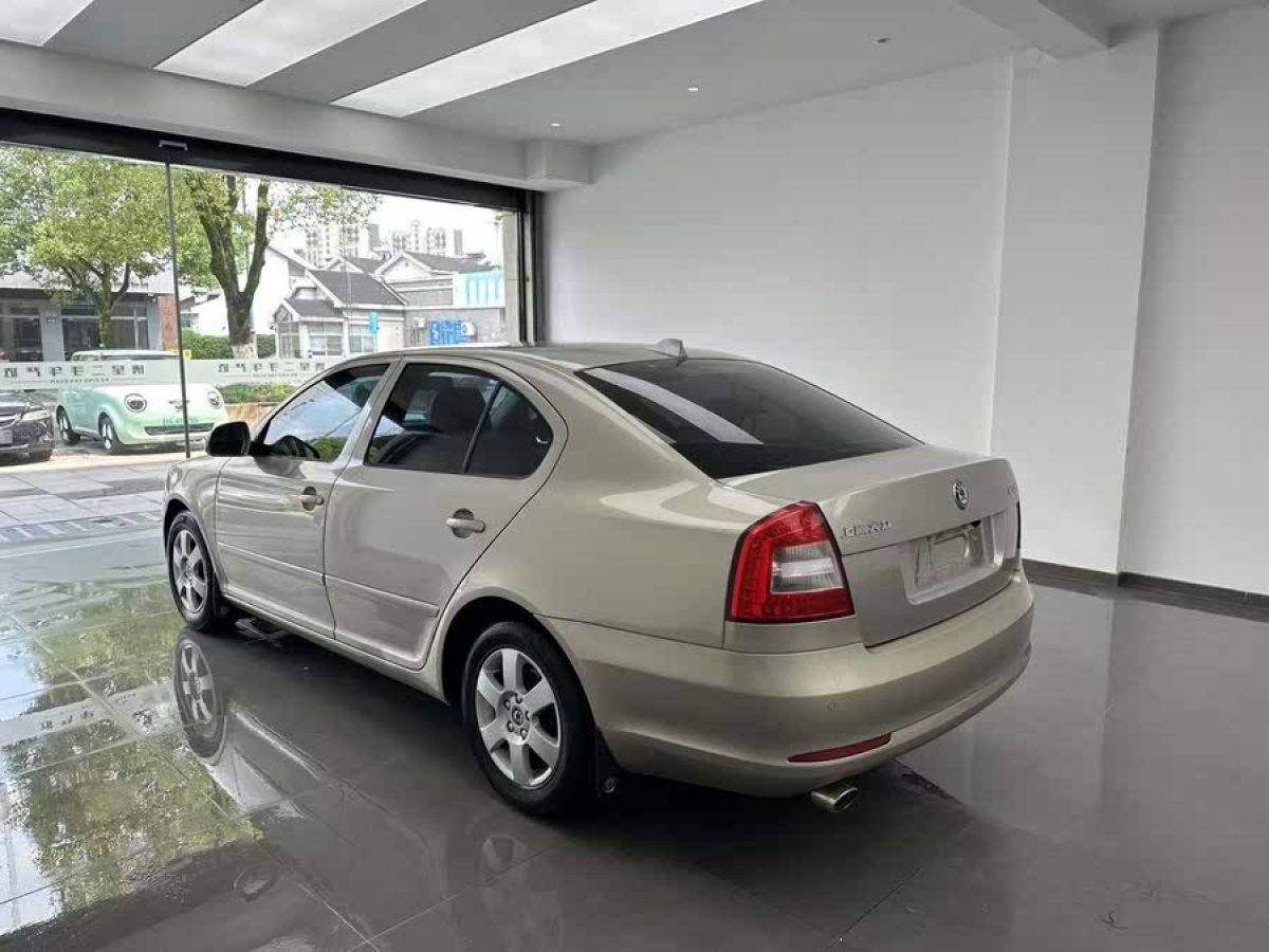 斯柯達 明銳  2013款 1.6L 手動逸杰版圖片