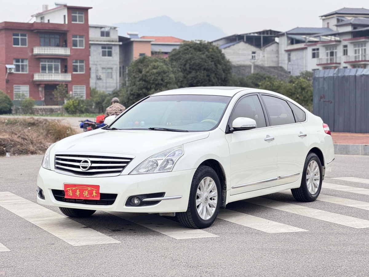 日產(chǎn) 天籟  2010款 2.0L XL周年紀念版圖片