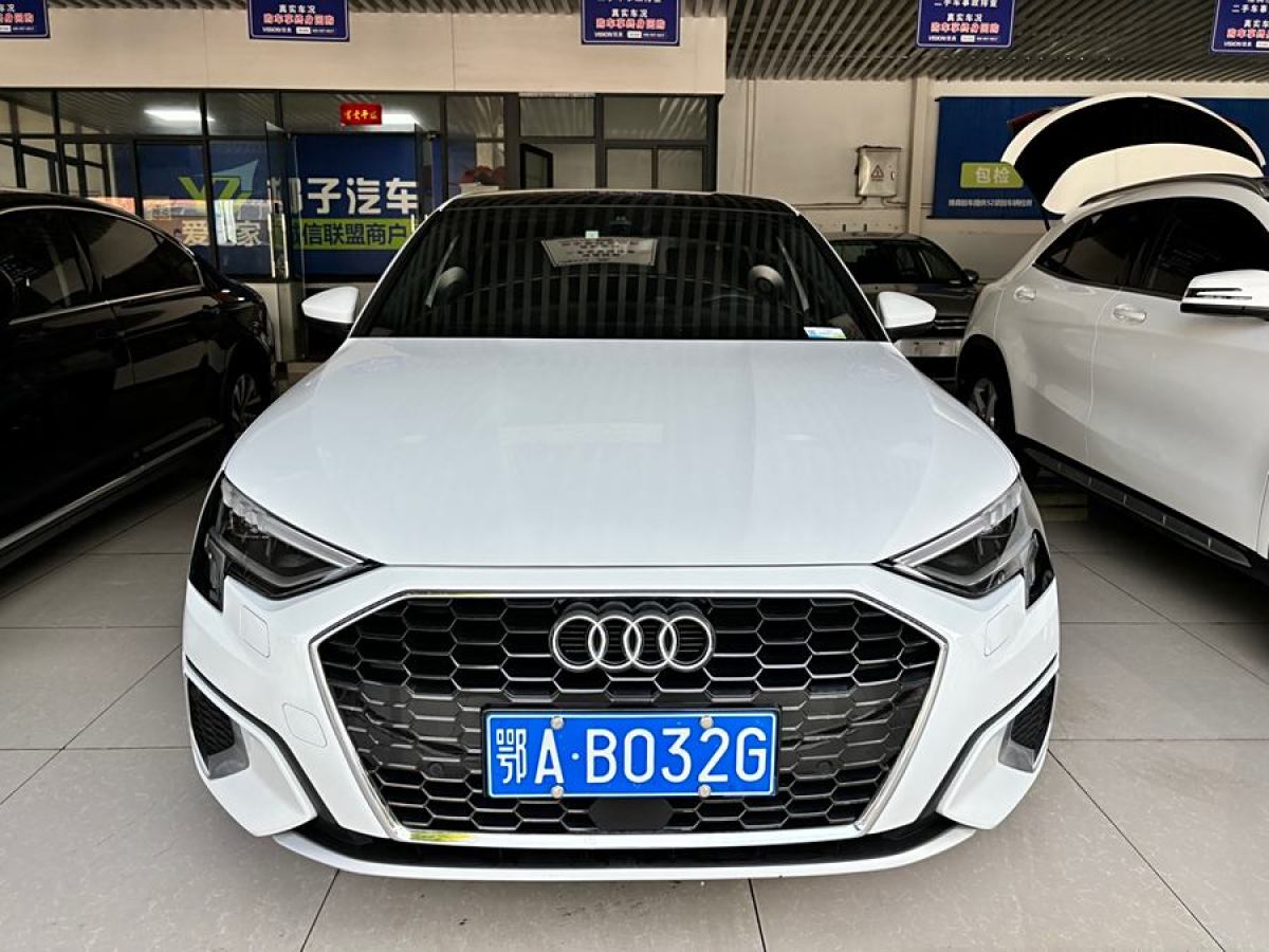 2021年3月奧迪 奧迪A3  2021款 A3L Limousine 35 TFSI 時(shí)尚致雅型