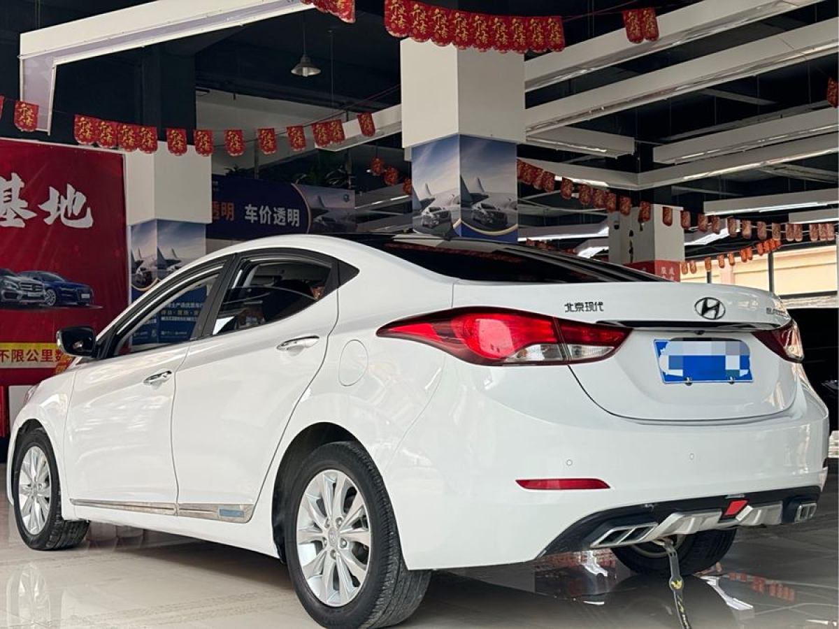 現(xiàn)代 朗動  2016款 1.6L 自動尊貴型圖片