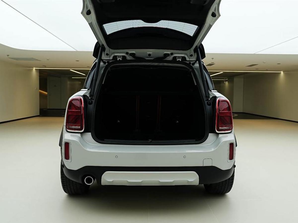 MINI COUNTRYMAN  2021款 1.5T COOPER ALL4 鑒賞家圖片