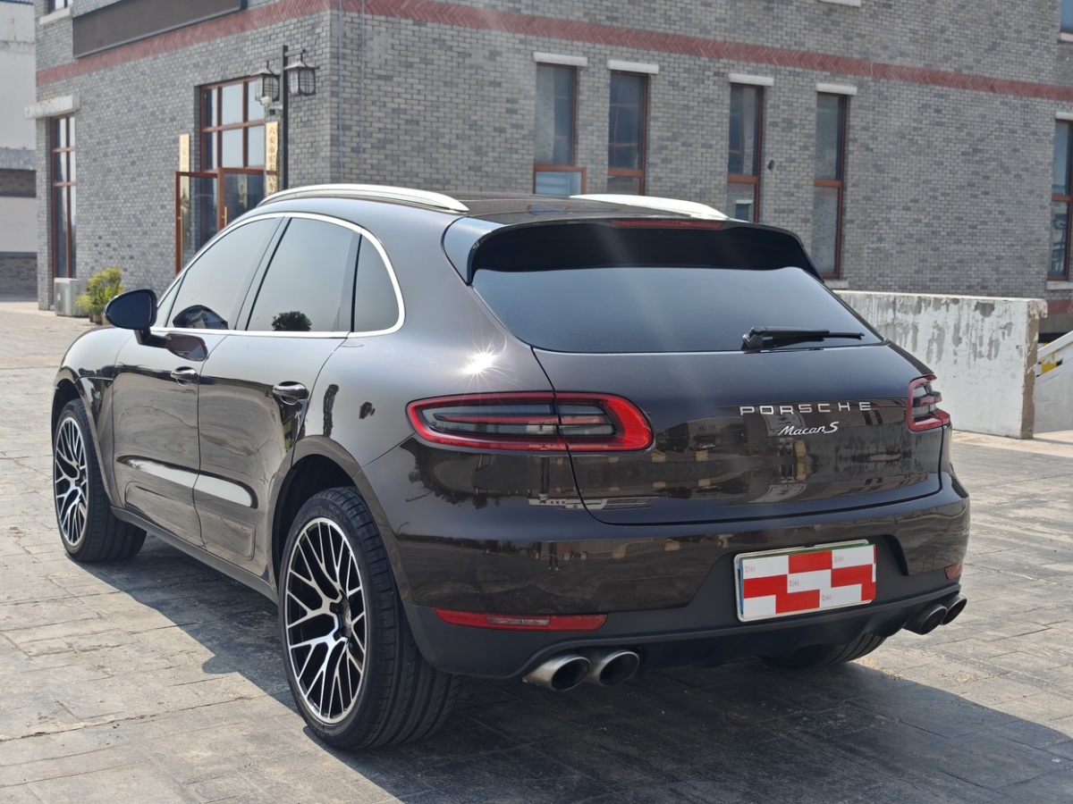 2015年8月保時(shí)捷 Macan  2016款 Macan 2.0T