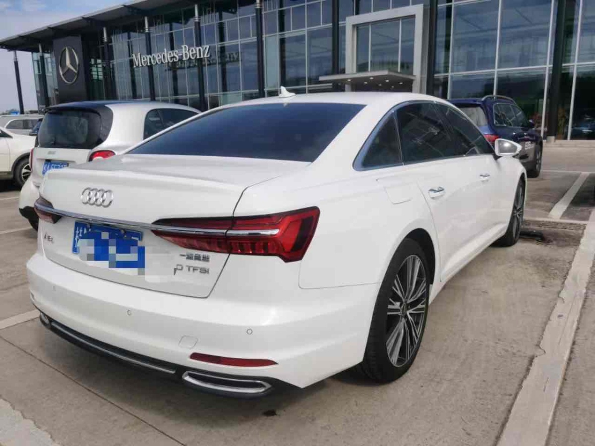 奧迪 奧迪A6L  2022款 40 TFSI 豪華致雅型圖片