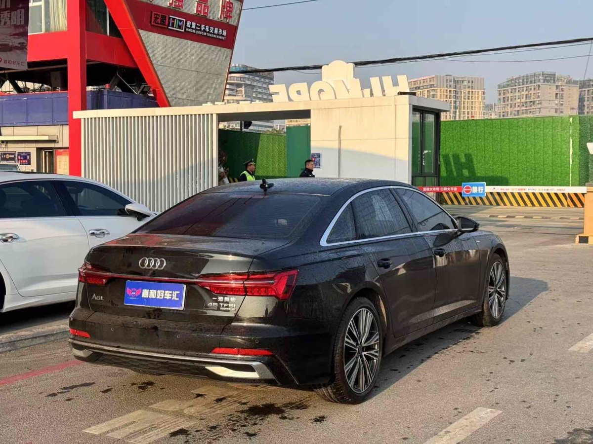 奧迪 奧迪A6L  2024款 45 TFSI quattro 臻選動感型圖片