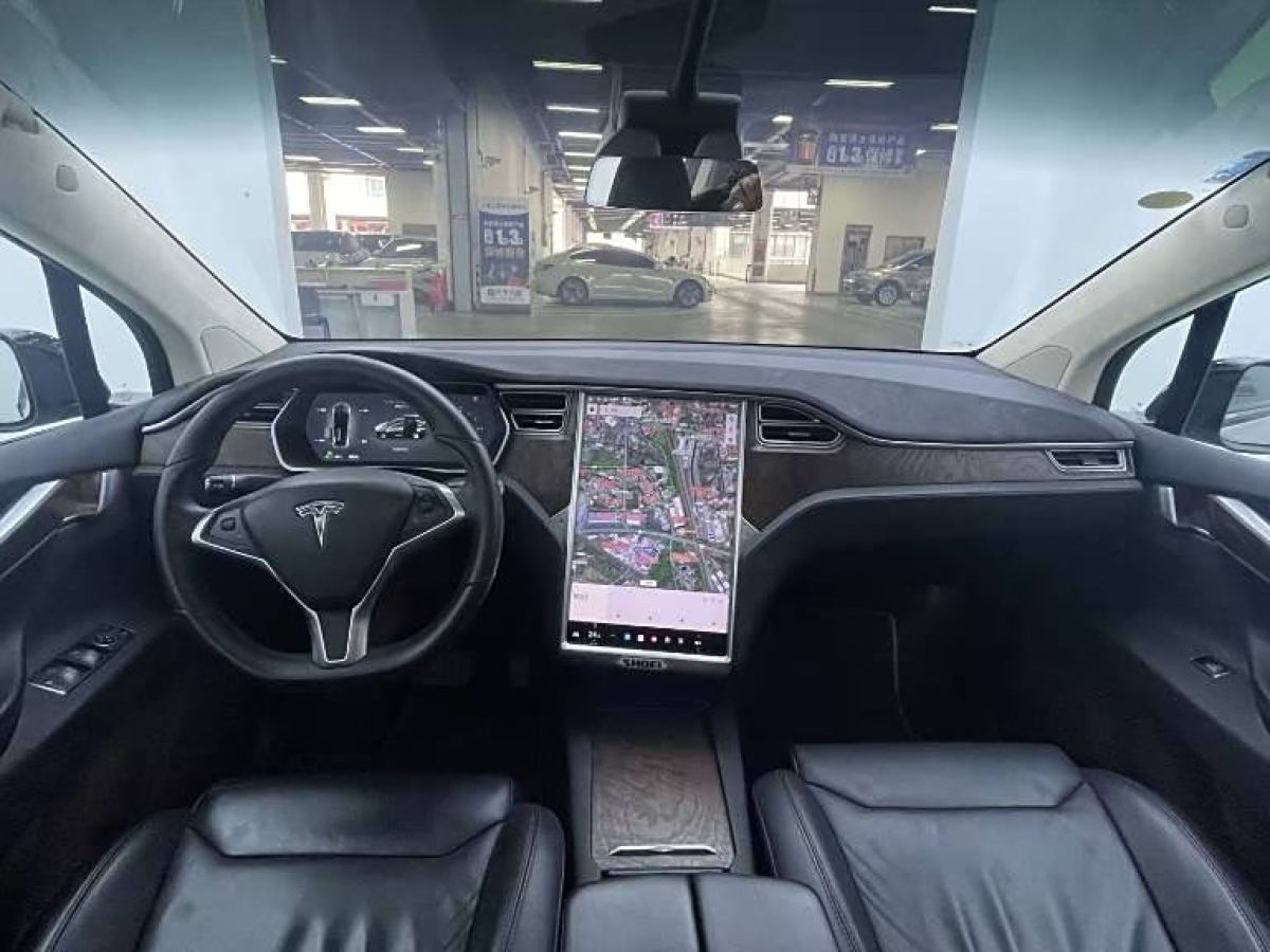 特斯拉 Model X  2016款 Model X 90D圖片