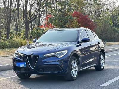 2018年10月 阿爾法·羅密歐 Stelvio 2.0T 280HP 豪華版圖片