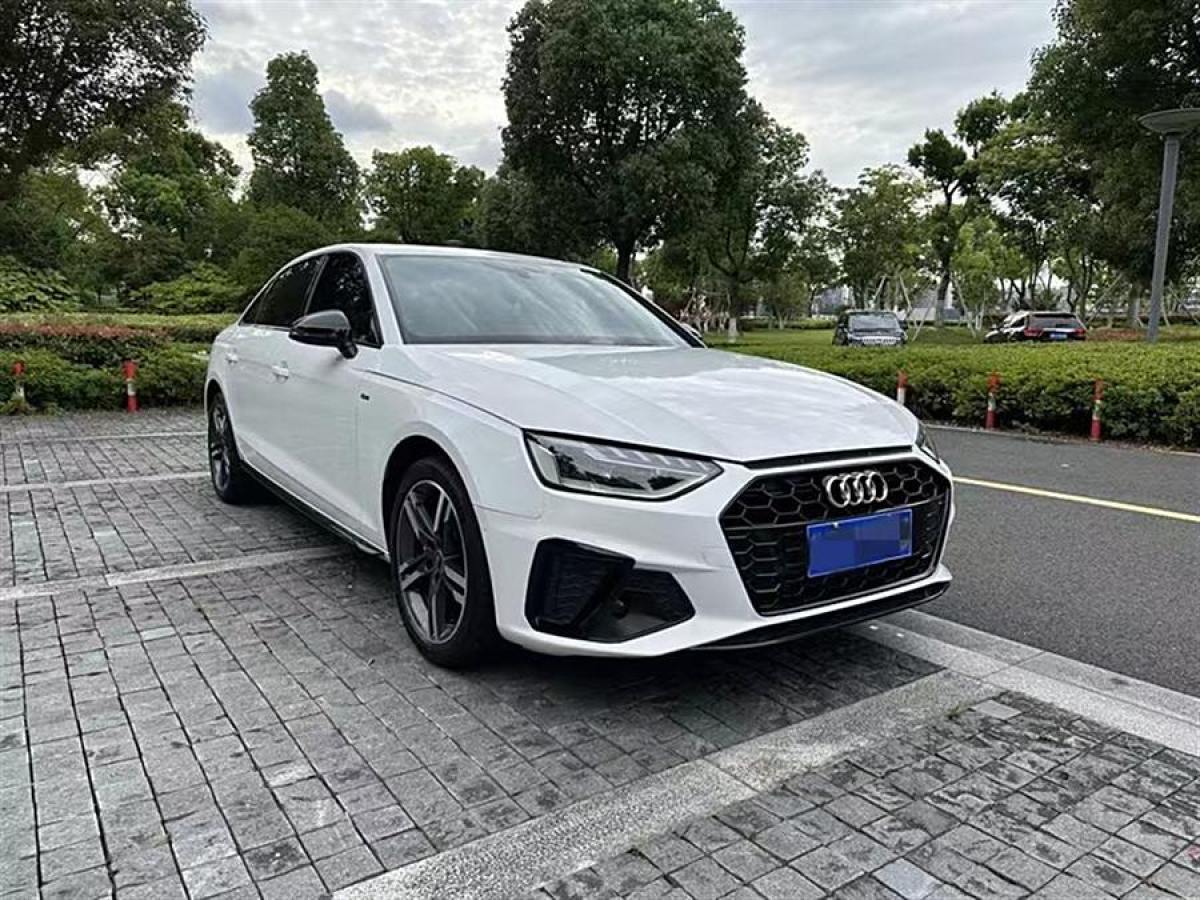 奧迪 奧迪A4L  2023款 40 TFSI 時(shí)尚動(dòng)感型圖片