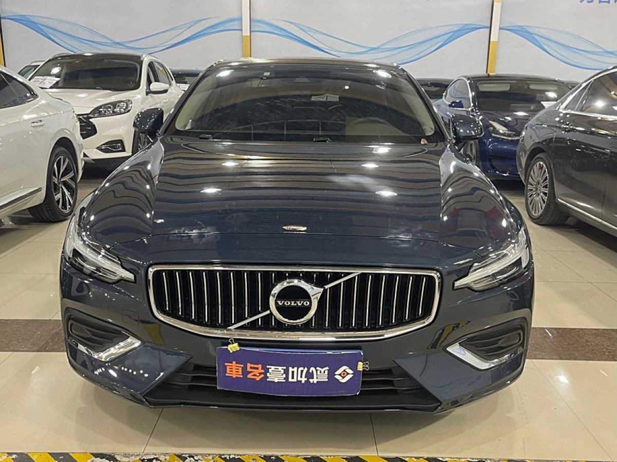 沃爾沃 S60L  2020款 T4 智遠(yuǎn)豪華版圖片