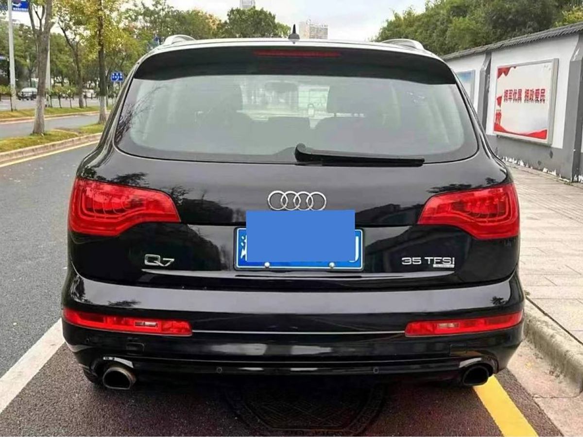 奧迪 奧迪Q7  2014款 35 TFSI 進(jìn)取型圖片