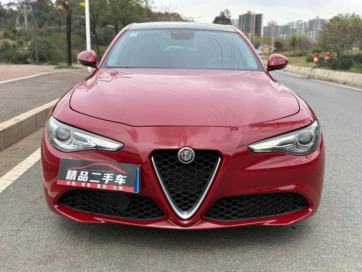 阿爾法·羅密歐 Giulia  2017款 2.0T 280HP 豪華版圖片