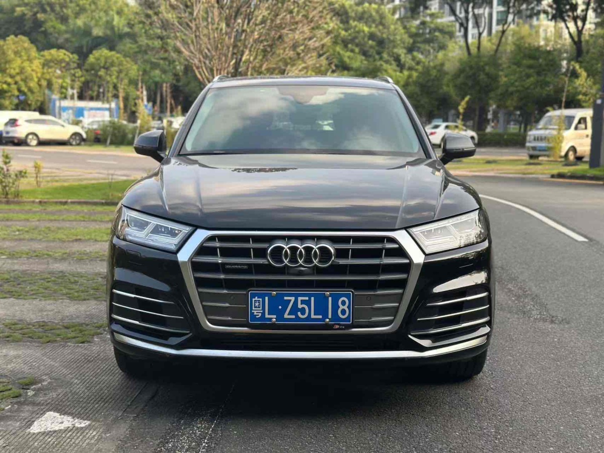 2020年4月奧迪 奧迪Q5L  2020款 45 TFSI 尊享時(shí)尚型