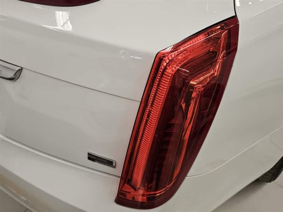 凱迪拉克 XTS  2014款 28T 鉑金版圖片