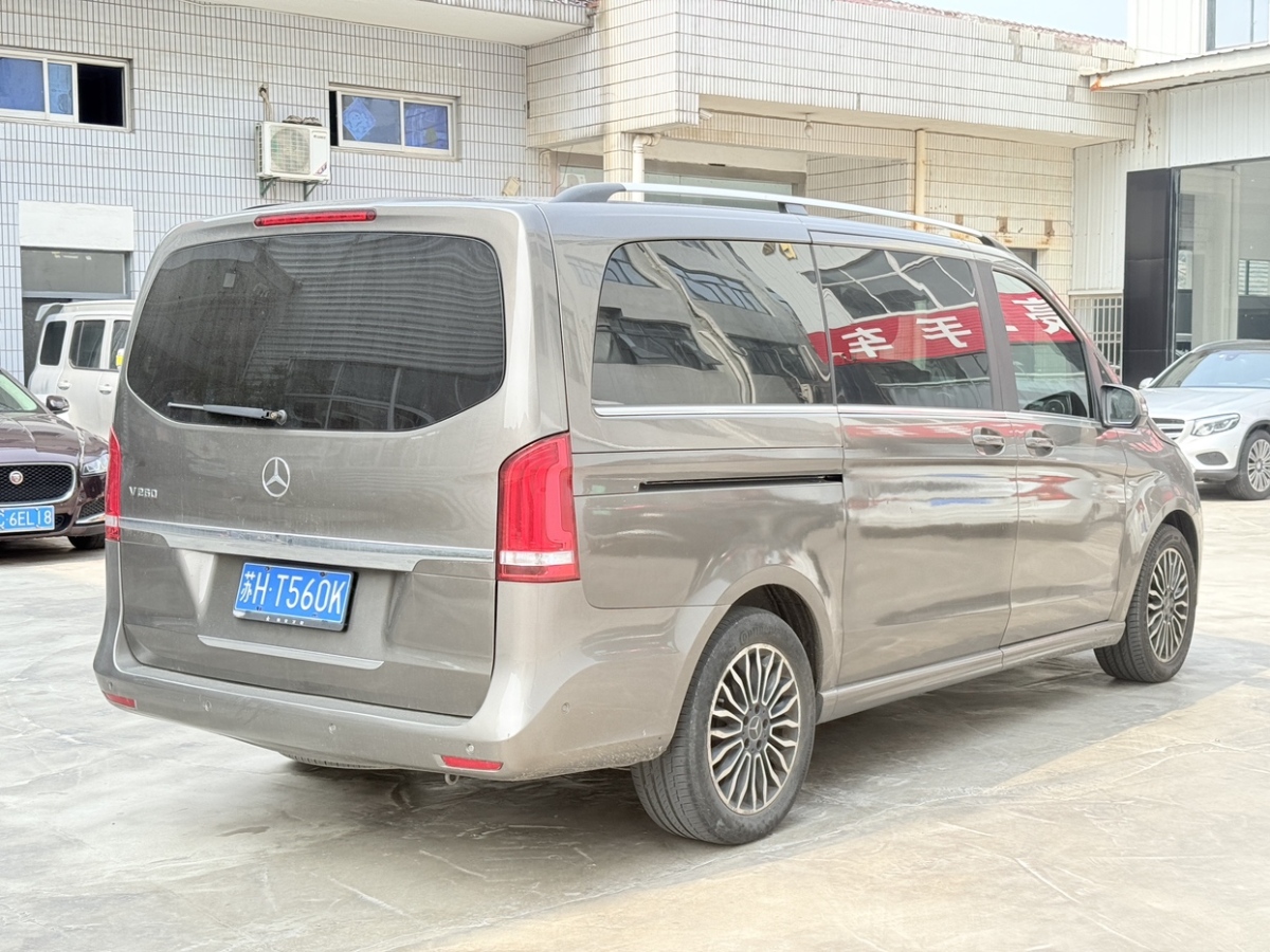 奔馳 V級  2018款 V 260 尊貴版圖片