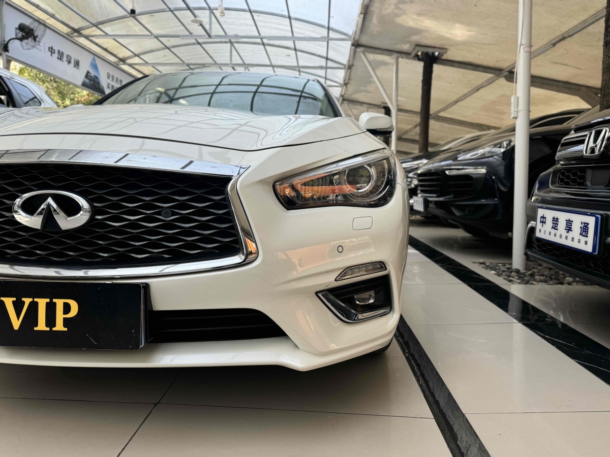 英菲尼迪 Q50L  2018款  2.0T 逸享版 國(guó)VI圖片