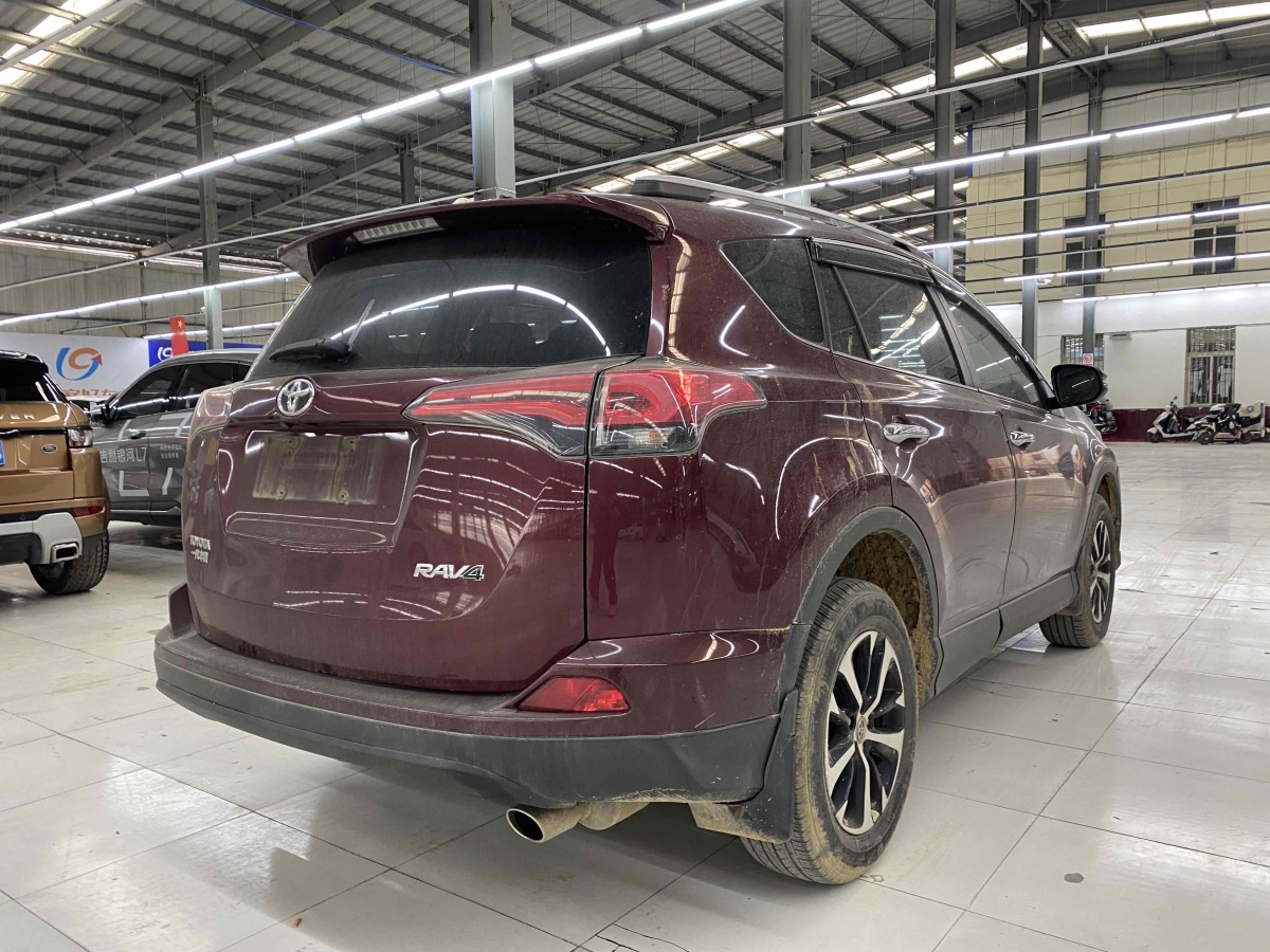 豐田 RAV4  2016款 榮放 2.0L CVT兩驅(qū)風尚版圖片