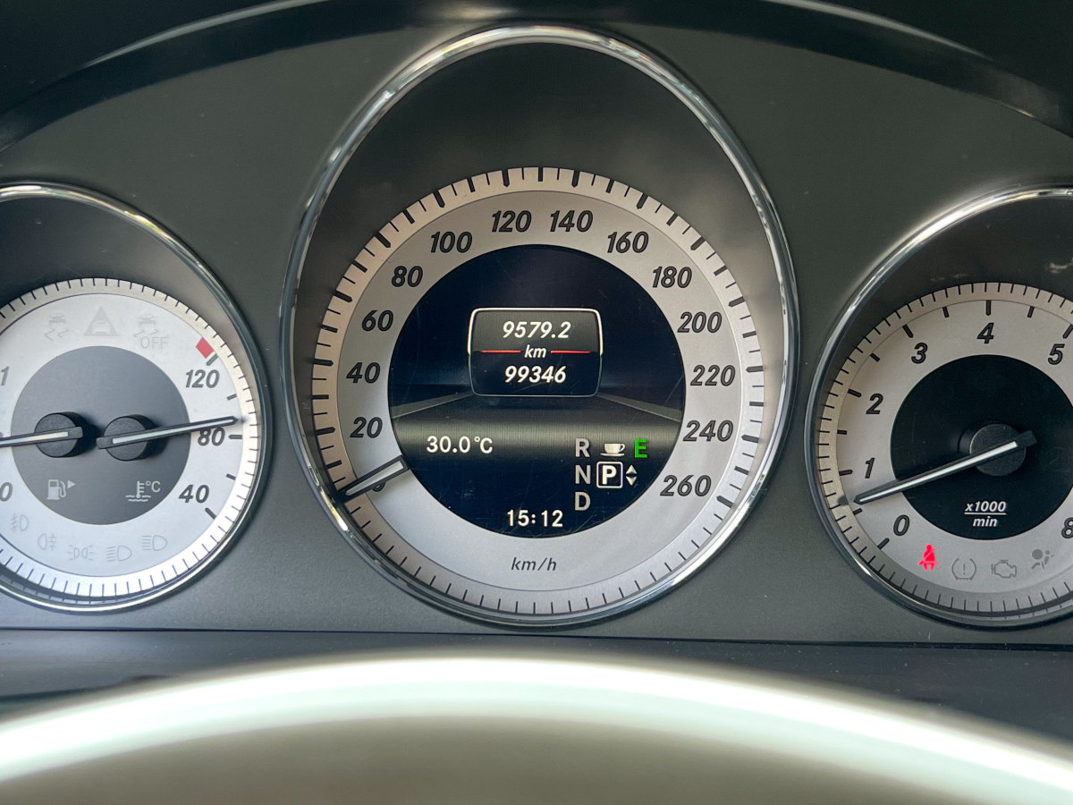 奔馳 奔馳GLK級  2013款 改款 GLK 300 4MATIC 豪華型圖片
