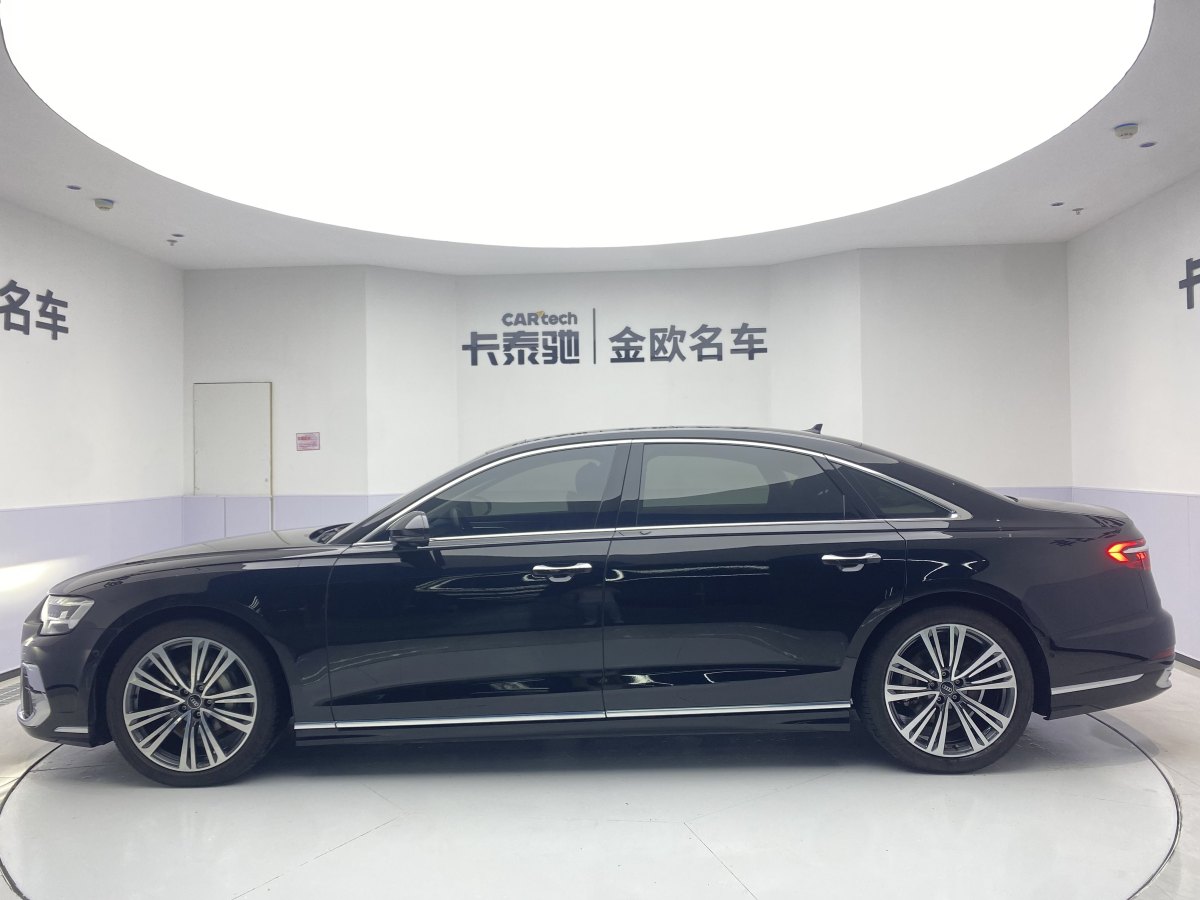 2023年10月奧迪 奧迪A8  2023款 A8L 50 TFSI quattro 臻選型