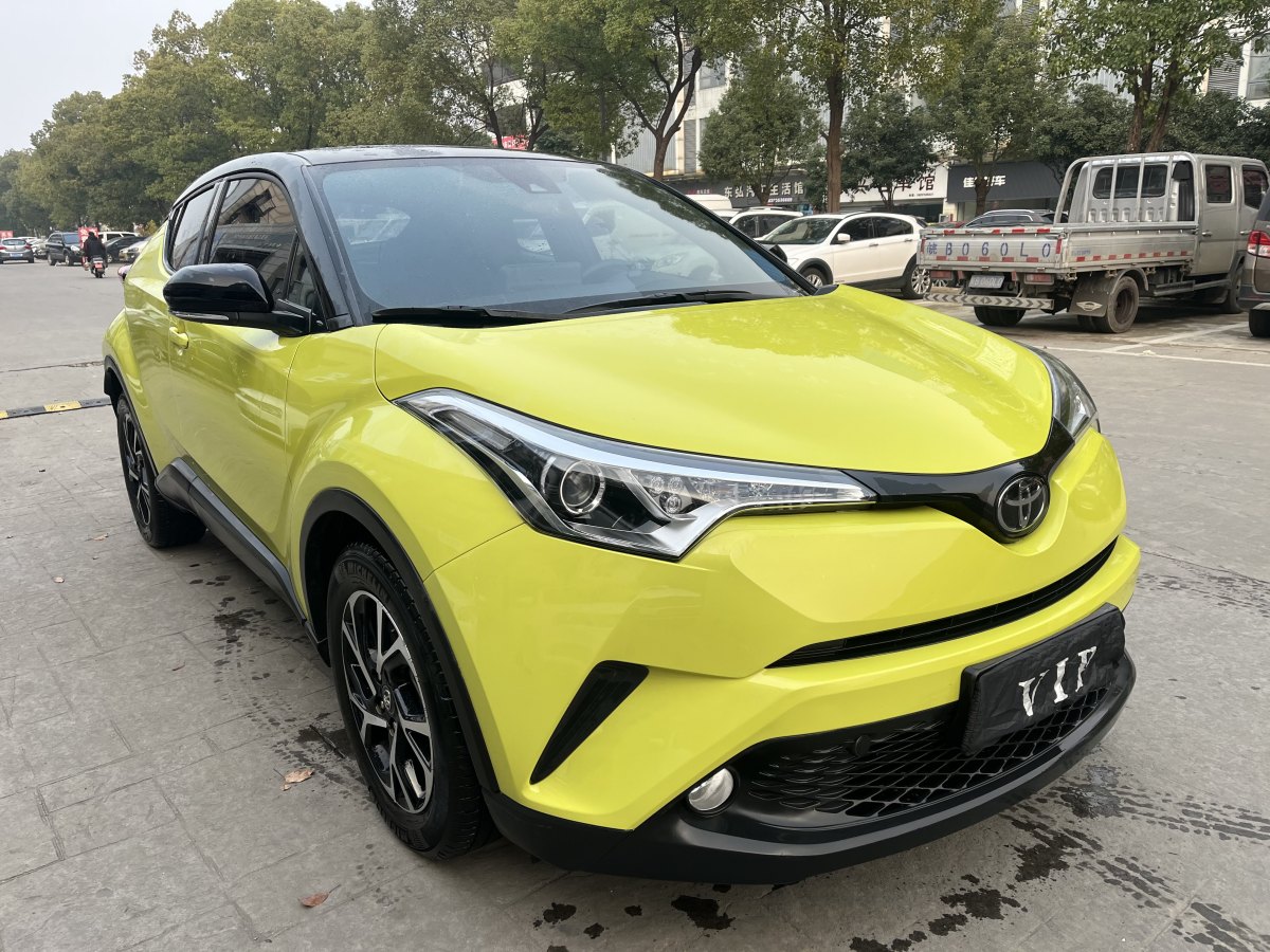 豐田 C-HR  2020款 2.0L 領先版圖片