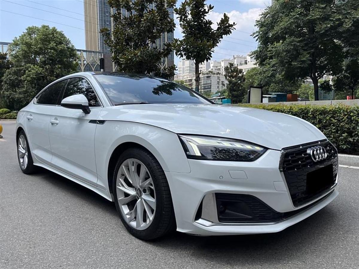 2021年2月奧迪 奧迪A5  2023款 Sportback 40 TFSI 時(shí)尚動(dòng)感型