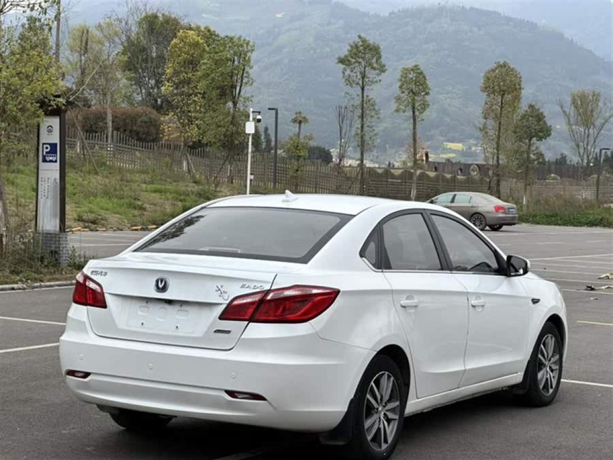 長(zhǎng)安 逸動(dòng)  2015款 1.6L 自動(dòng)豪華型圖片