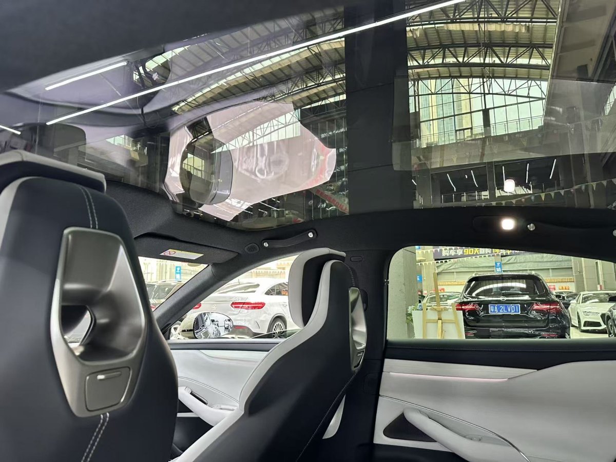 小米 小米SU7  2024款 700km 后驅(qū)長(zhǎng)續(xù)航智駕版圖片