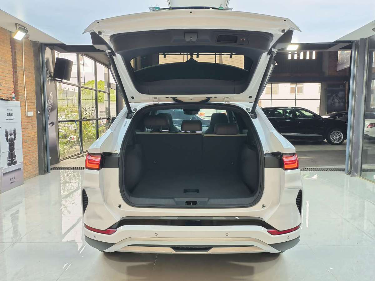 比亞迪 宋PLUS新能源  2025款 EV 605km 旗艦型圖片