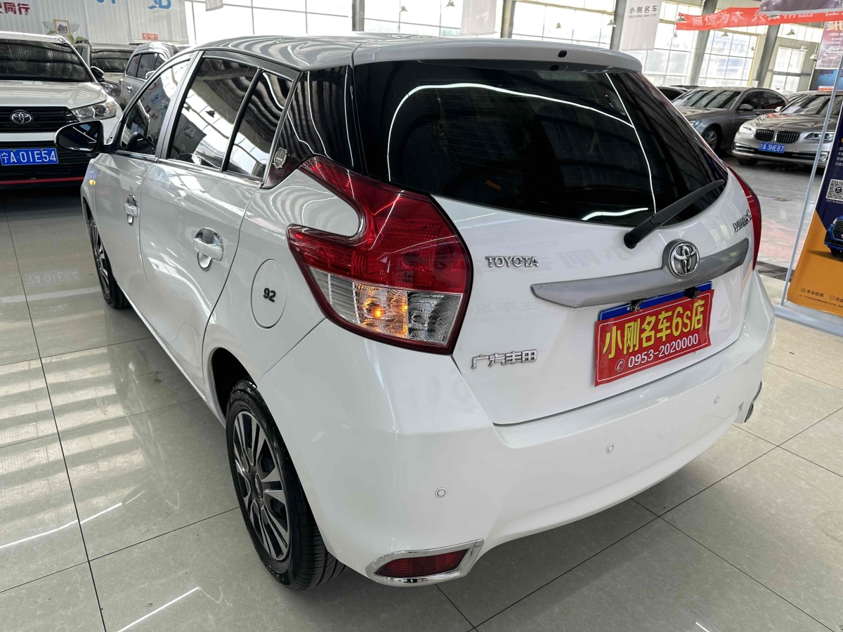 豐田 yaris l 致炫 2015款 1.5e 自動魅動版圖片