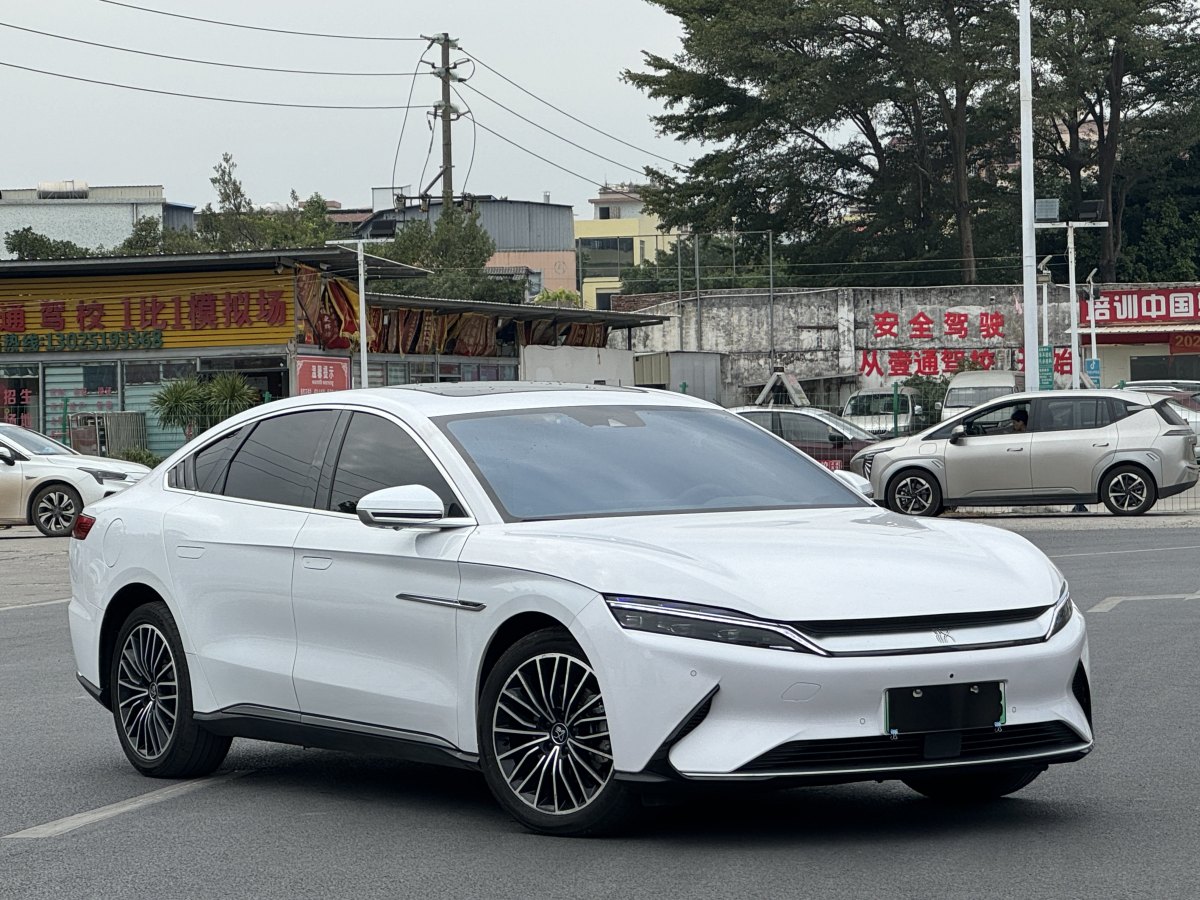 比亞迪 漢  2021款 EV 標準續(xù)航版豪華型圖片