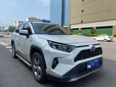 2022年1月 豐田 RAV4榮放 改款 雙擎 2.5L CVT兩驅(qū)精英版圖片