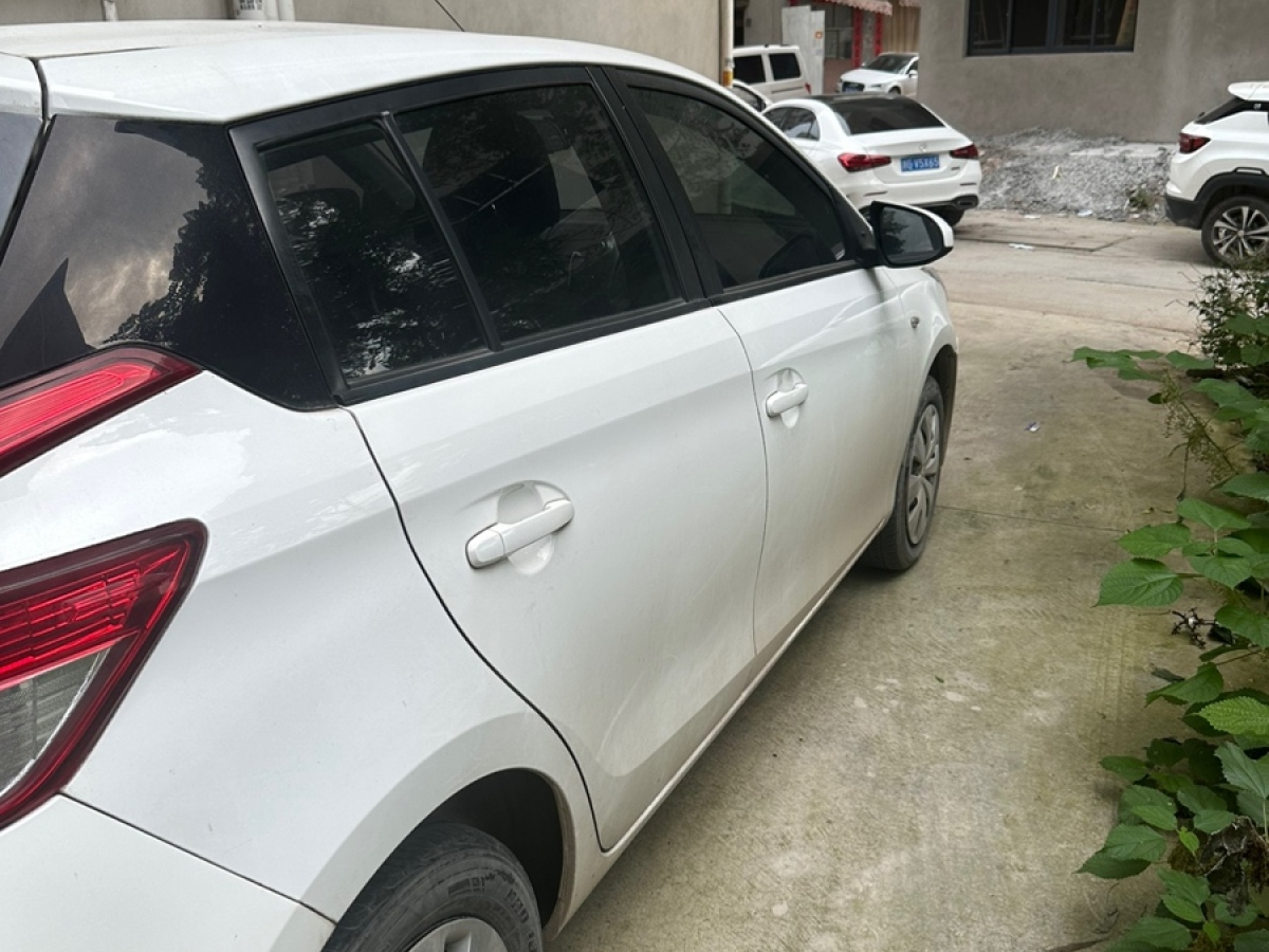 豐田 YARiS L 致炫  2015款 1.5E 自動(dòng)魅動(dòng)版圖片