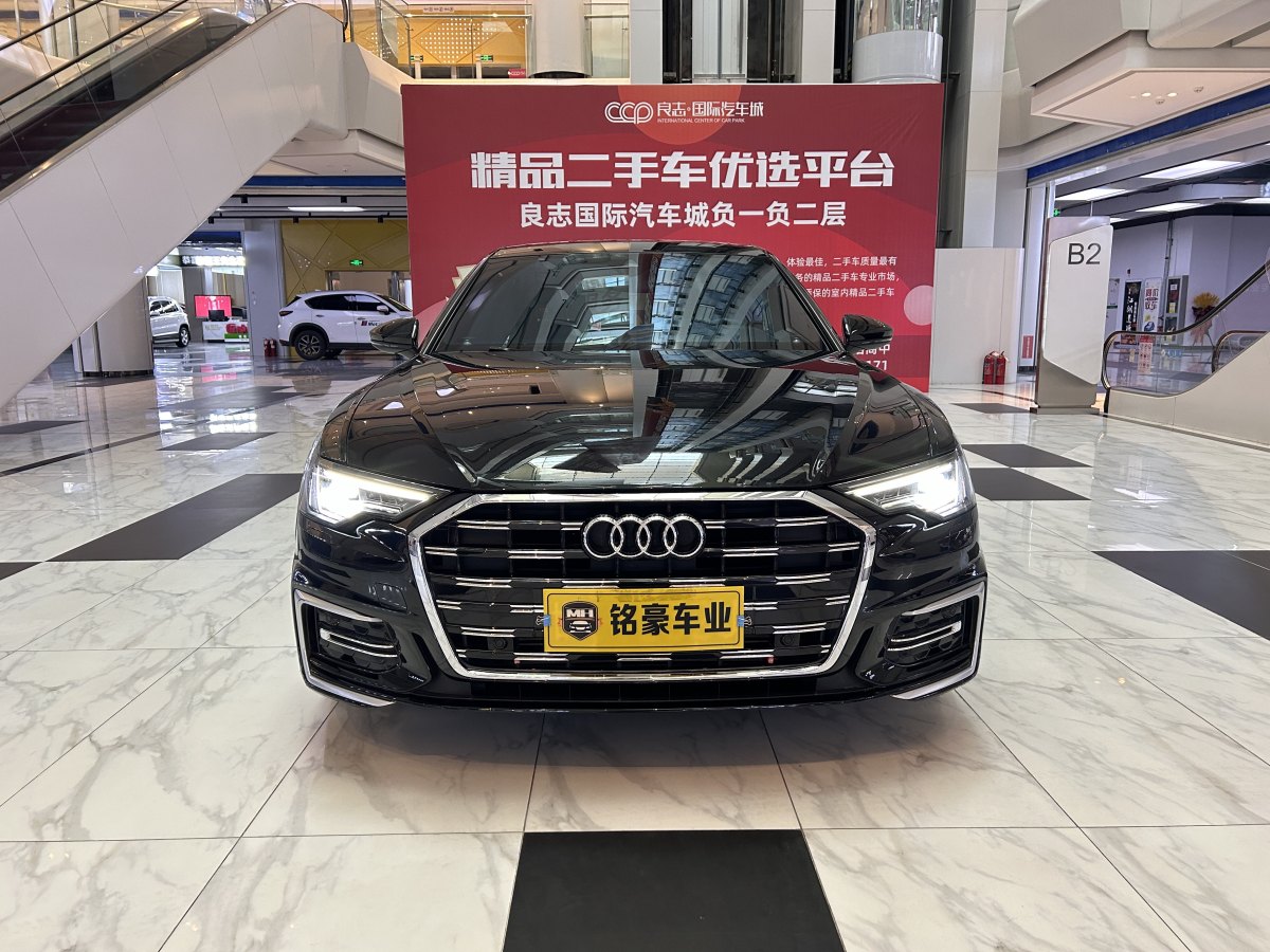 奧迪 奧迪A6L  2023款 改款 45 TFSI 臻選動感型圖片