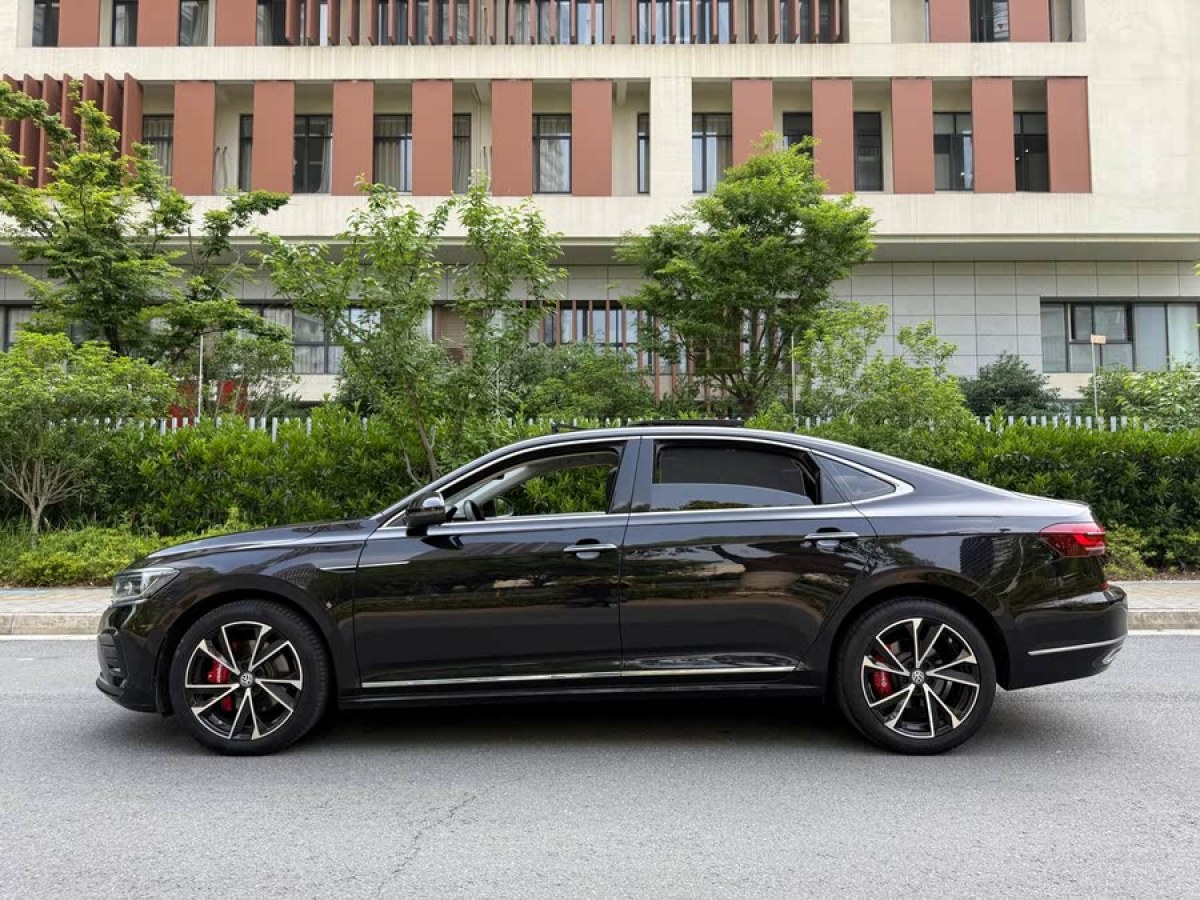 大眾 帕薩特  2022款 330TSI 豪華版圖片