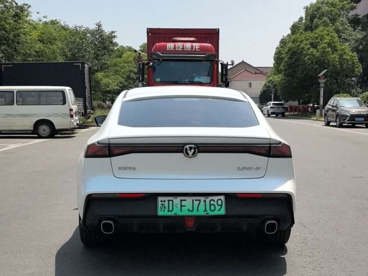 長安 長安UNI-V 智電iDD  2023款 智電iDD 1.5T 113km智趣型（飛快版）圖片