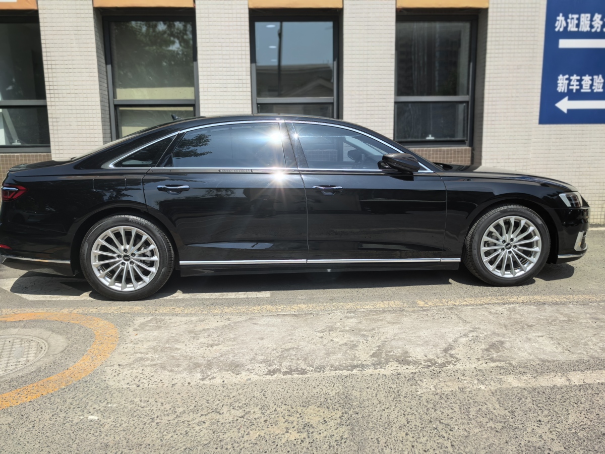 奧迪 奧迪A8  2021款 A8L 50 TFSI quattro 舒適型圖片