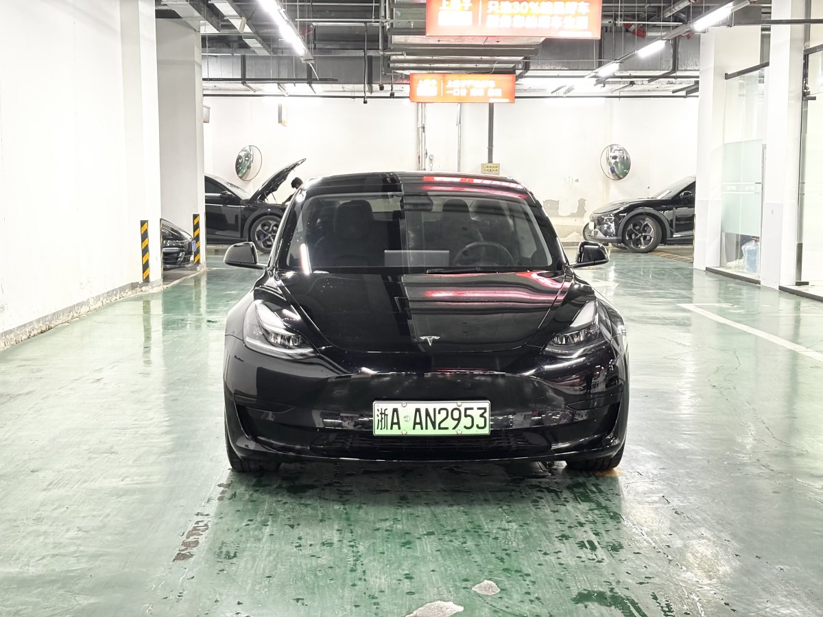 2021年11月特斯拉 Model 3  2019款 標(biāo)準(zhǔn)續(xù)航后驅(qū)升級版