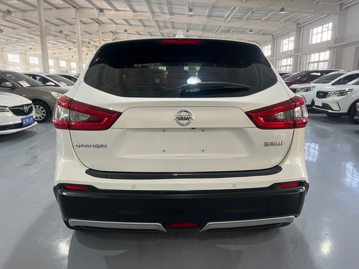 日產(chǎn) 逍客  2022款 2.0L CVT XV Prem.豪華版圖片