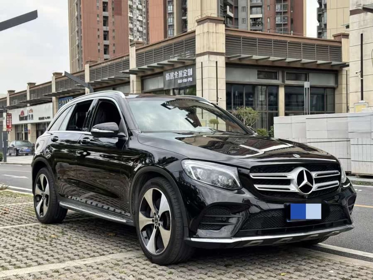 奔馳 奔馳GLC  2018款 改款 GLC 300 4MATIC 動(dòng)感型圖片