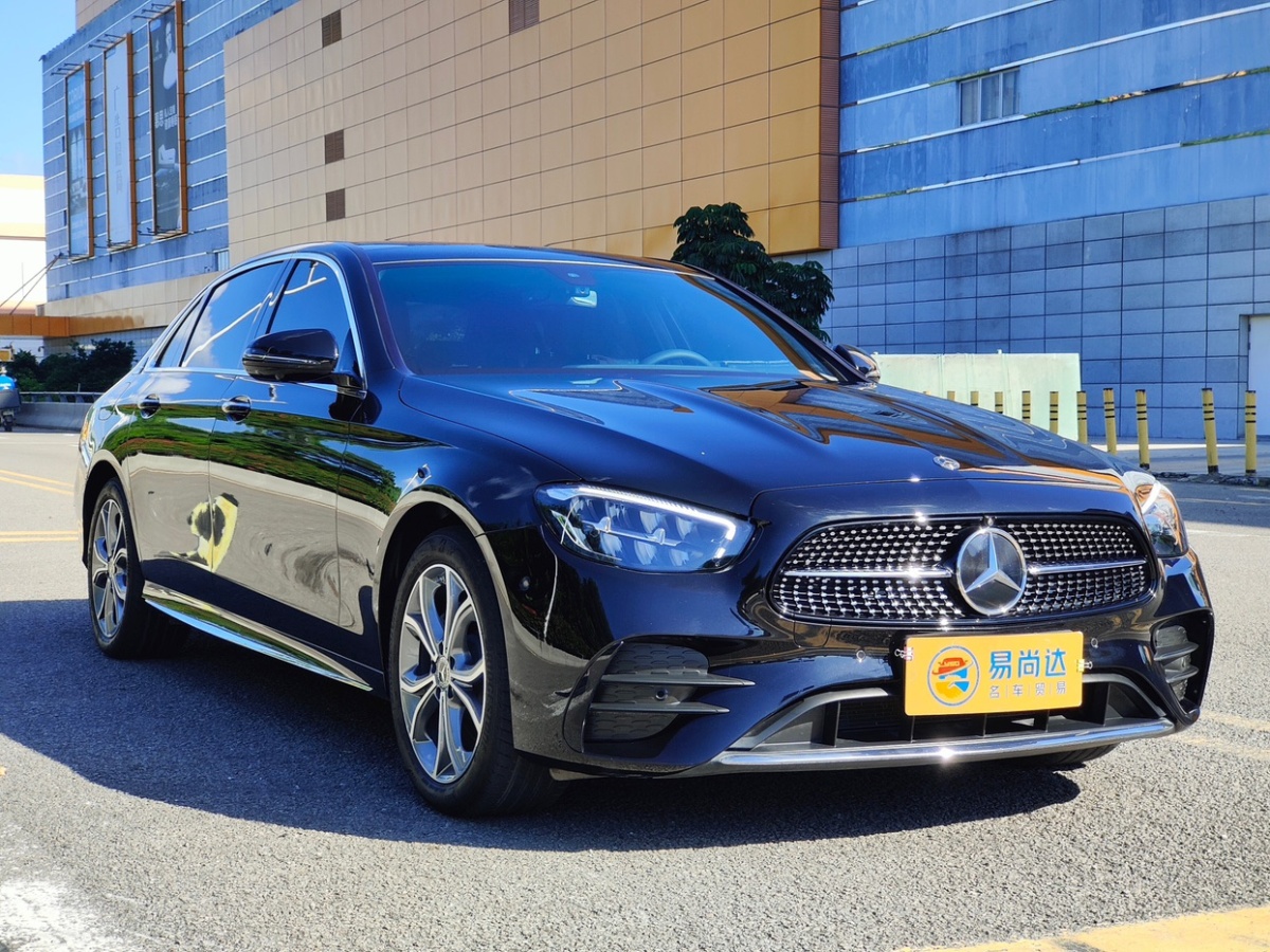 奔驰 奔驰e级  2021款 改款 e 300 l 运动豪华型图片