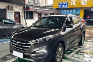 途勝 現(xiàn)代 1.6T 雙離合兩驅(qū)智能型