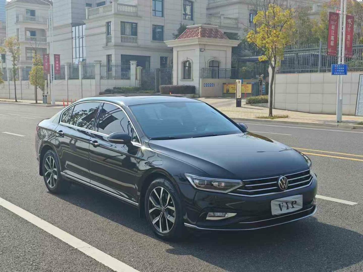 大眾 邁騰  2020款 280TSI DSG 領(lǐng)先型圖片