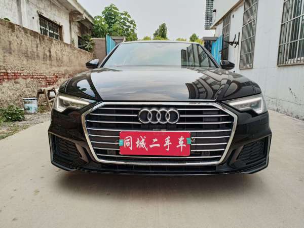 奥迪 奥迪A6L  2020款 45 TFSI 臻选动感型