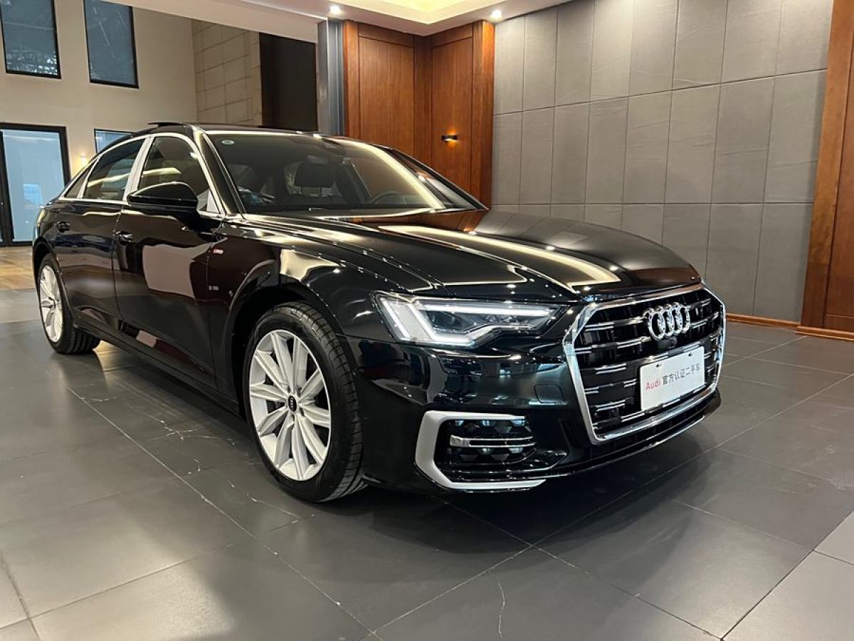 奧迪 奧迪A6L  2024款 45 TFSI 臻選動感型圖片