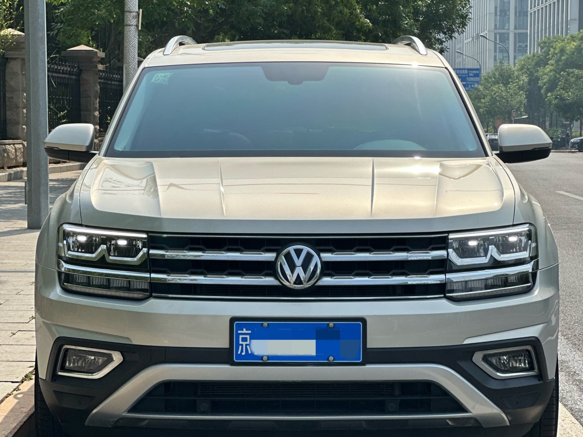 大眾 途昂  2023款 改款 380TSI 四驅(qū)豪華版圖片