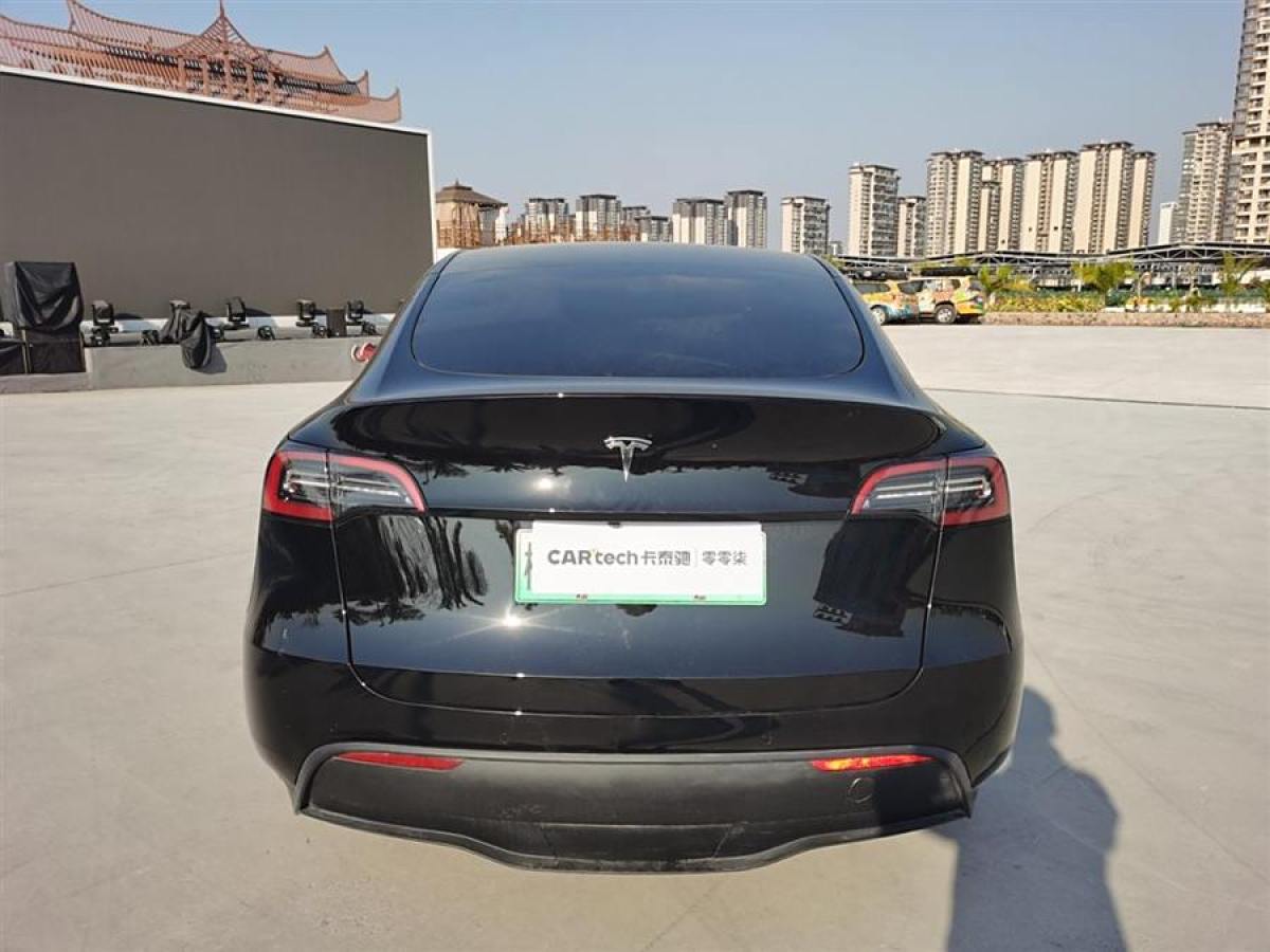 特斯拉 Model 3  2020款 改款 長(zhǎng)續(xù)航后輪驅(qū)動(dòng)版圖片